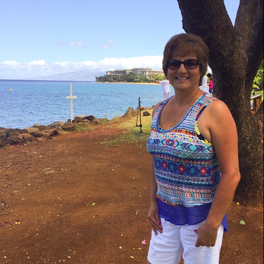 Meet your Posher, Sandy